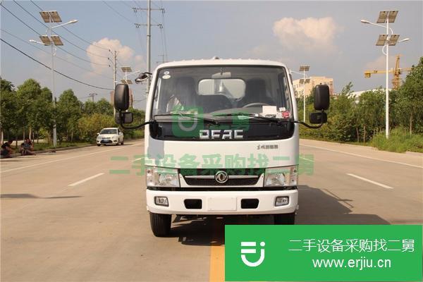 轉(zhuǎn)讓東風多利卡5方吸糞車特價處理  可申請政府補貼