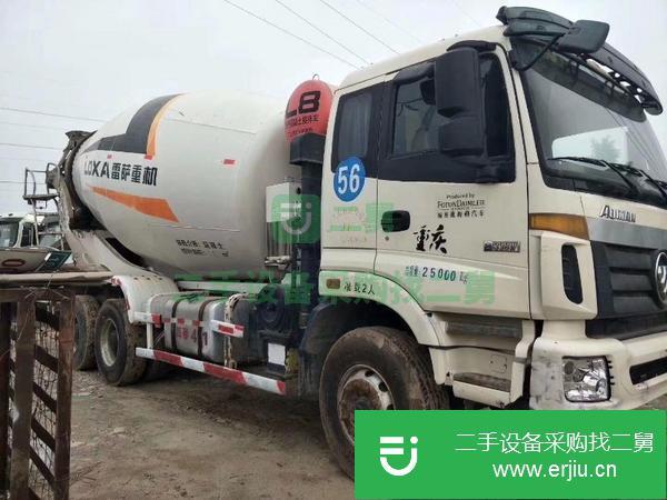 低價出售二手精品混凝土攪拌車豪沃德龍歐曼三一華凌解放包提檔
