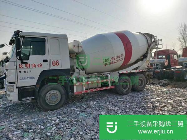 轉讓二手的一五年豪沃三一大12攪拌車