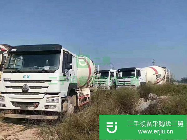出售15臺18年國五豪沃大12方攪拌車可按揭分期