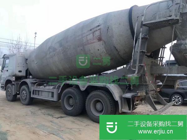 轉(zhuǎn)讓二手豪沃罐車便宜促銷 13年底豪沃大20方 亞特上裝 二手混泥土攪拌車