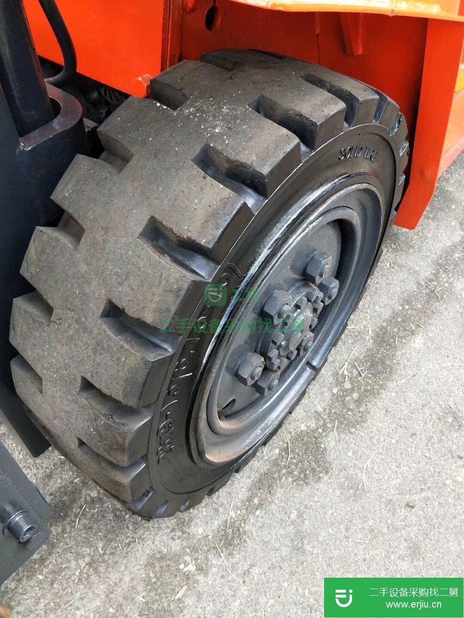 出售二手合力叉車，3噸自動擋二手叉車，便宜處理