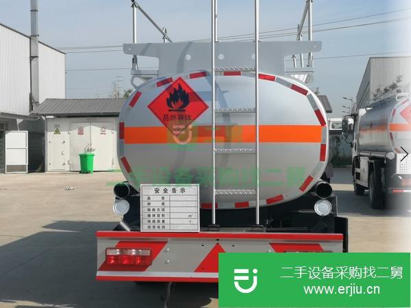 轉讓國六5噸到30噸加油車現車包上戶可分期