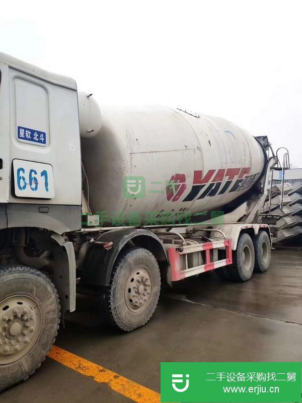 個人低價出售二手國五攪拌車  亞特上裝