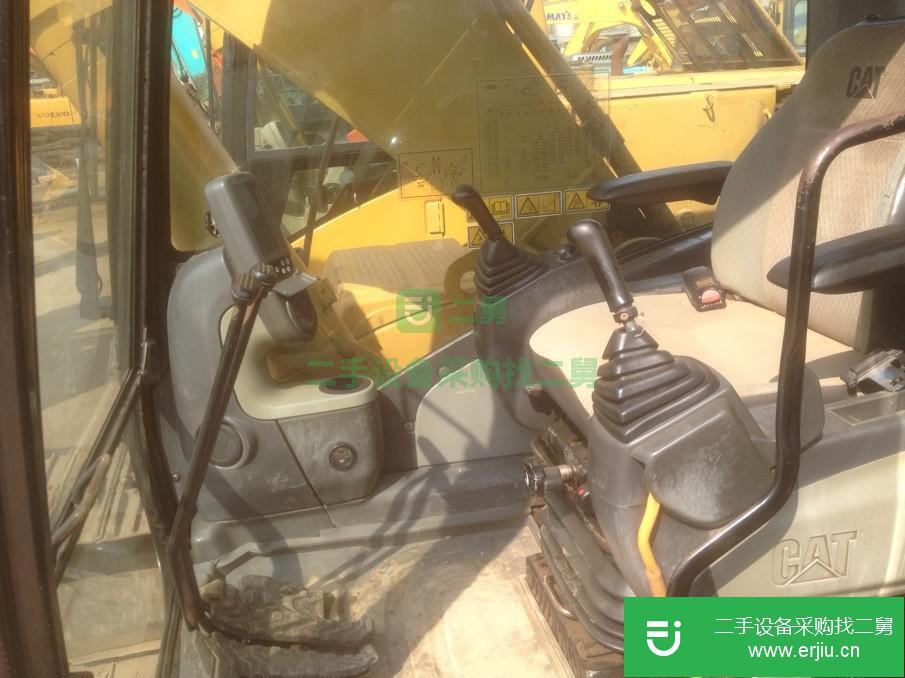 卡特320D二手液壓挖掘機(jī)出售