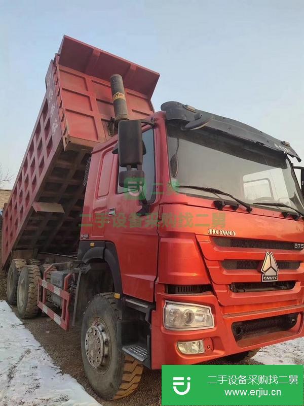 轉(zhuǎn)讓工地完工了，急售一批二手后八輪自卸車