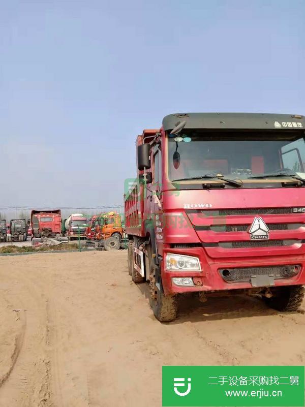 轉讓處理一批14年二手豪沃自卸車 340馬力 后八輪