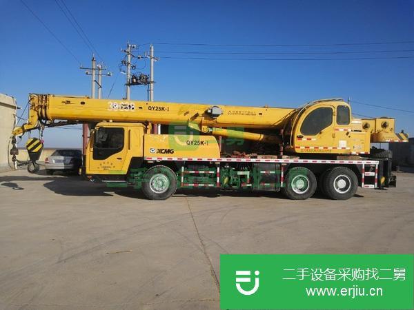 轉(zhuǎn)讓二手的九成新的10年徐工25K先導(dǎo)吊車