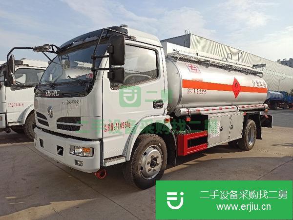 轉(zhuǎn)讓5噸加油車8噸油車特價(jià)處理柴汽油專用運(yùn)輸車