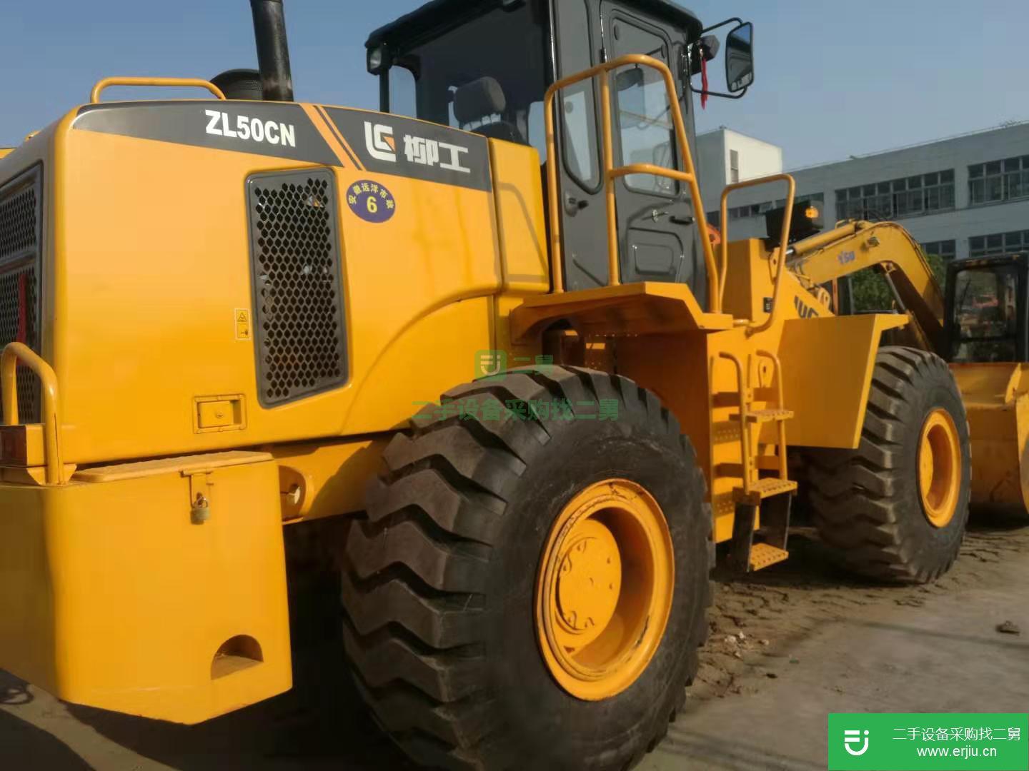 二手裝載機柳工低價轉(zhuǎn)讓急售