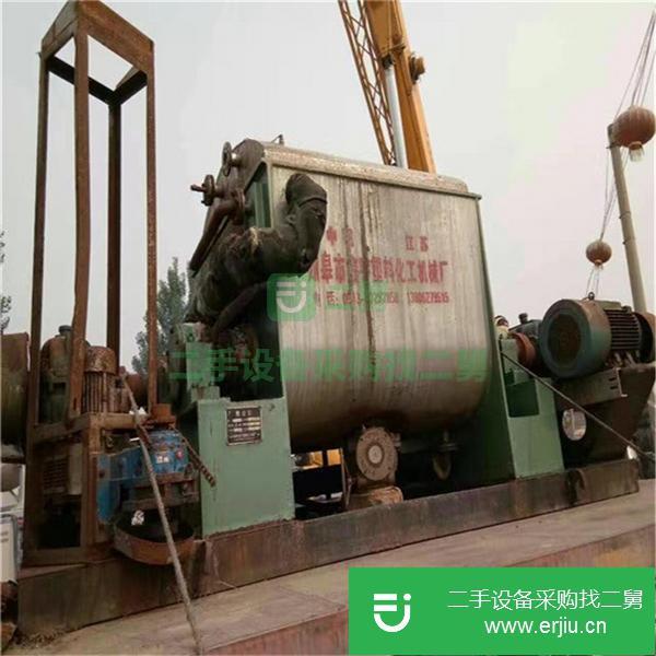出售九成新的二手500L螺桿出料捏合機