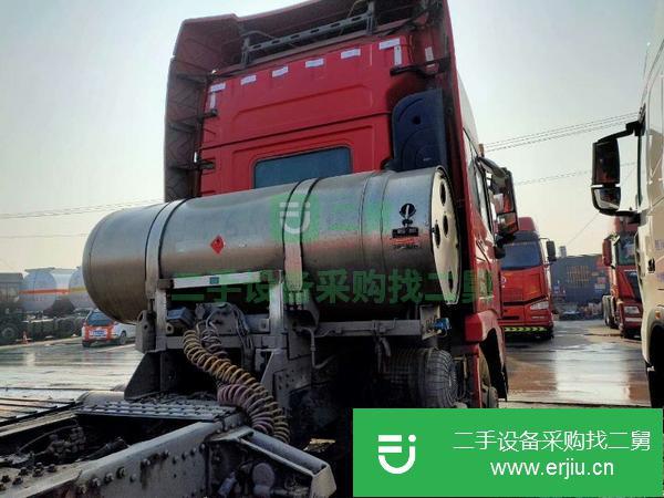 轉讓17年德龍X3000燃氣牽引車,雙驅輕體