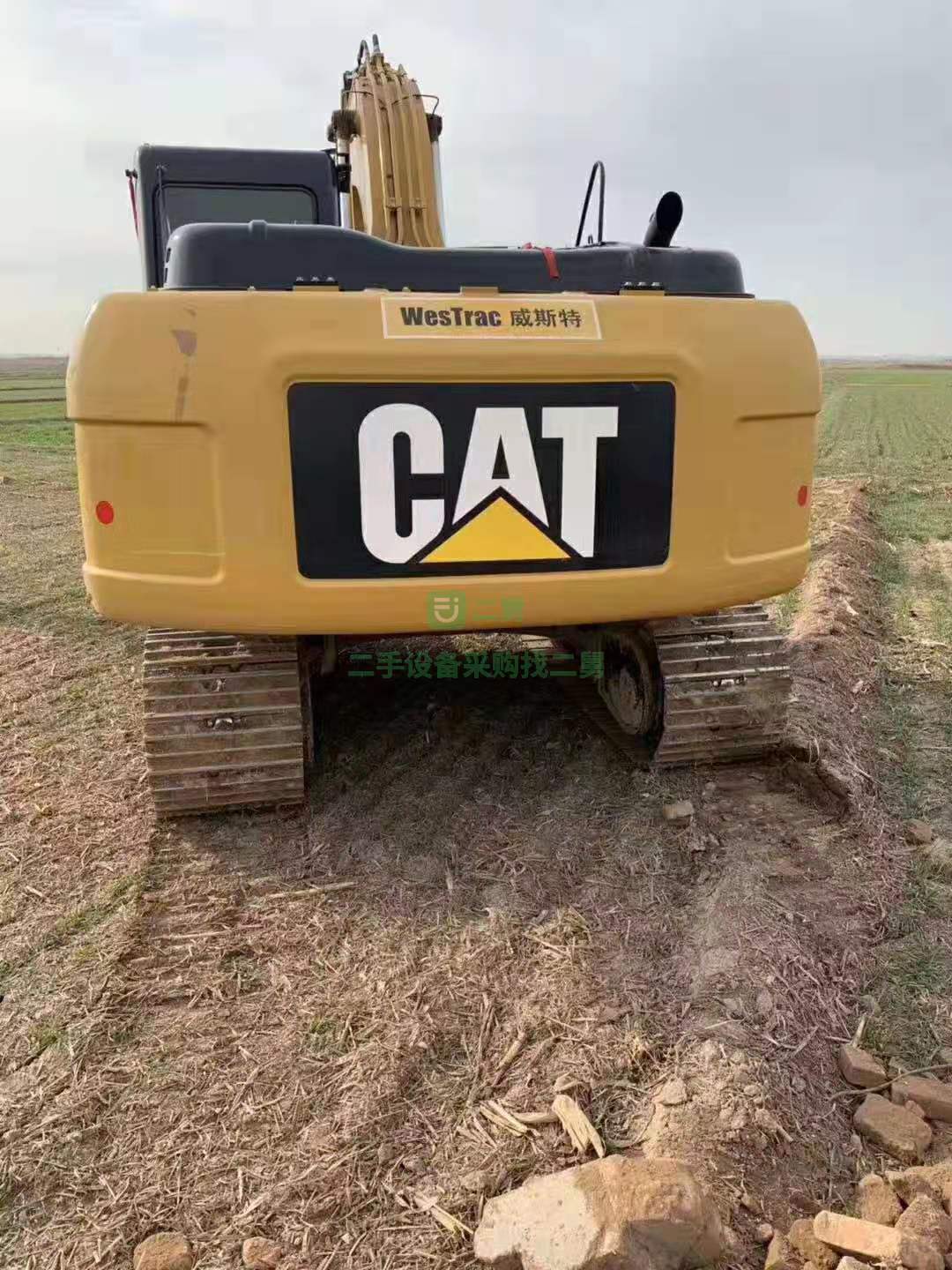 轉行急售卡特320D2二手挖掘機