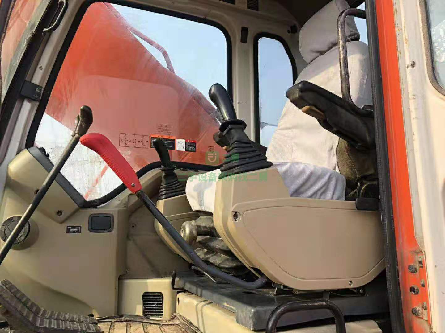 轉行急售斗山220-7 二手挖掘機