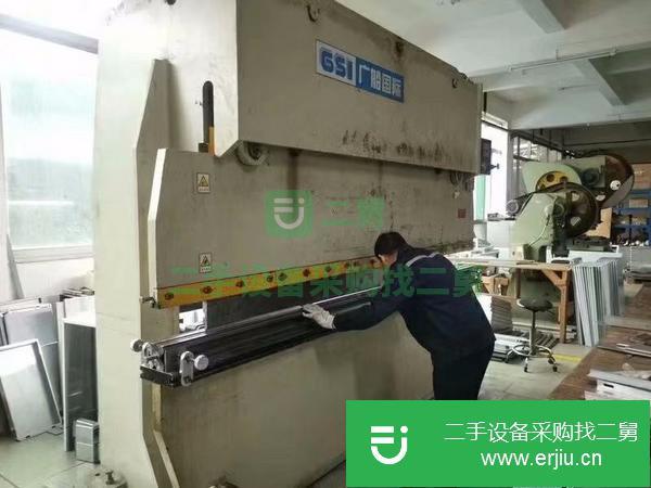 出售8成新80噸廣船折彎機