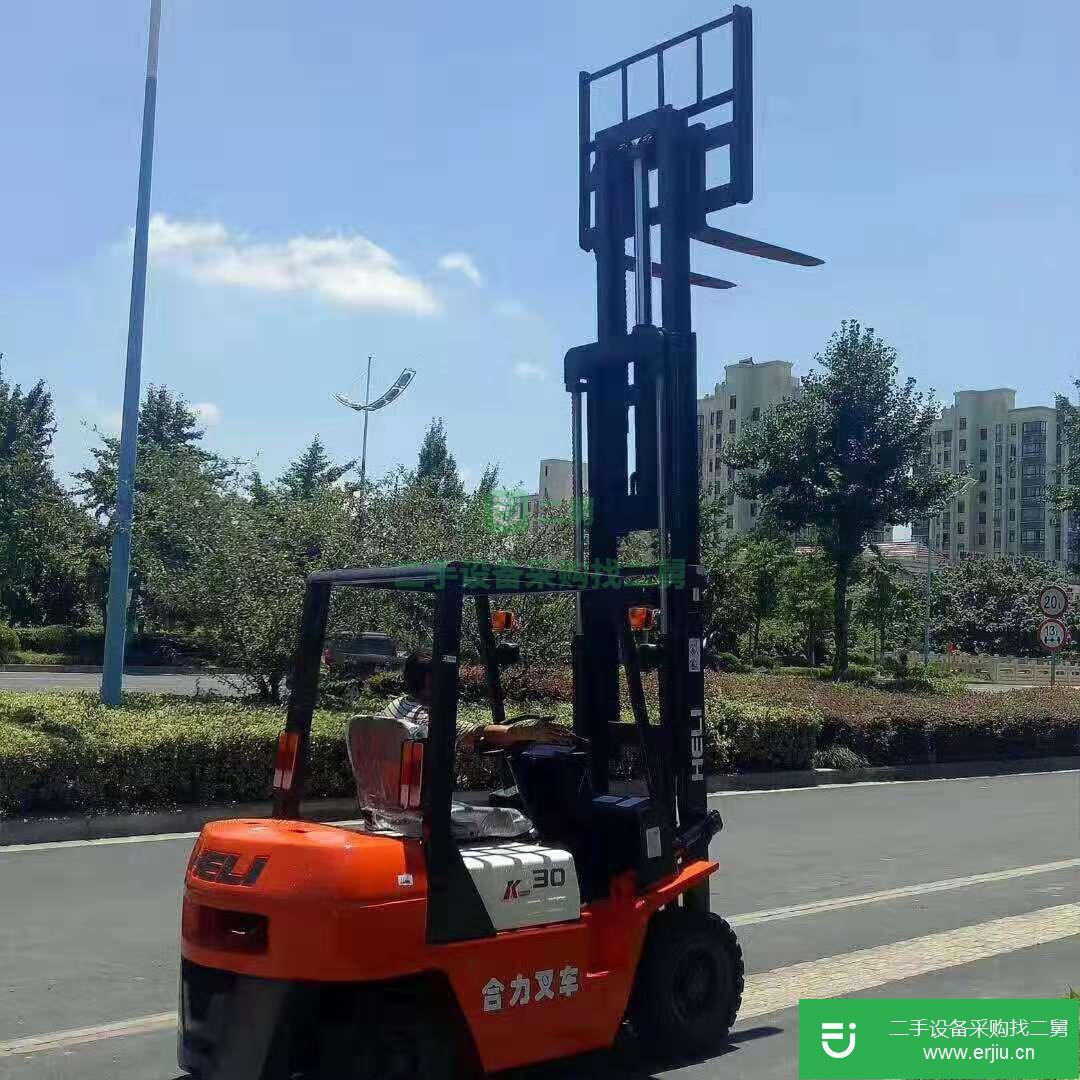 臨沂轉讓兩臺個人二手叉車，動力足