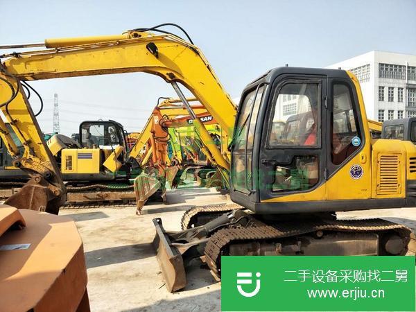 出售二手大小型挖掘機,包運到家