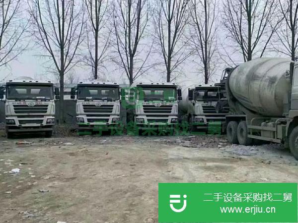 急需低價轉讓一批二手6--20立方豪沃.德龍.歐曼攪拌罐車