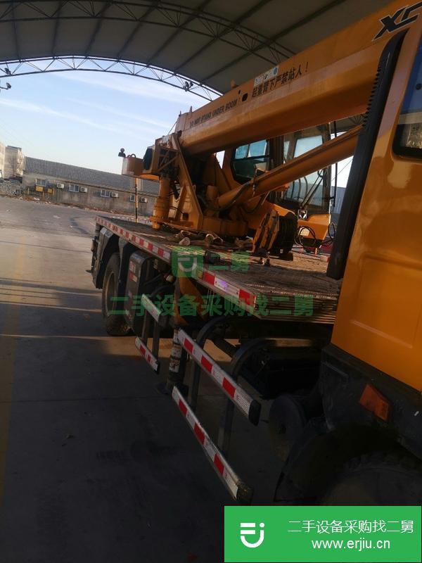 出售二手的九成新的徐工XCT8噸吊車