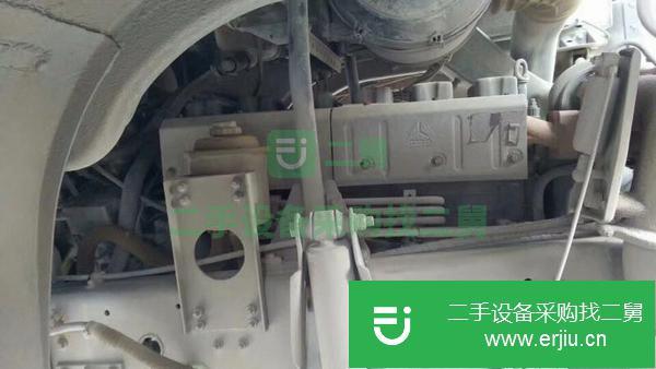 轉(zhuǎn)讓攪拌車(chē)豪沃三一大12方，15年國(guó)四
