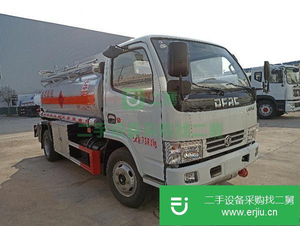 轉(zhuǎn)讓5噸加油車8噸油車特價(jià)處理柴汽油專用運(yùn)輸車