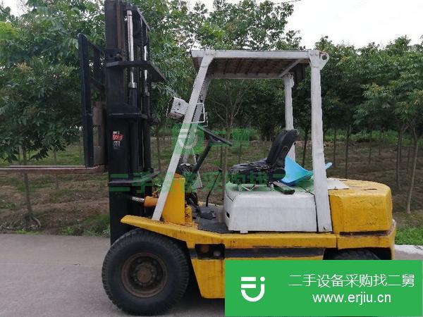低價(jià)出售轉(zhuǎn)讓二手叉車(chē)三噸