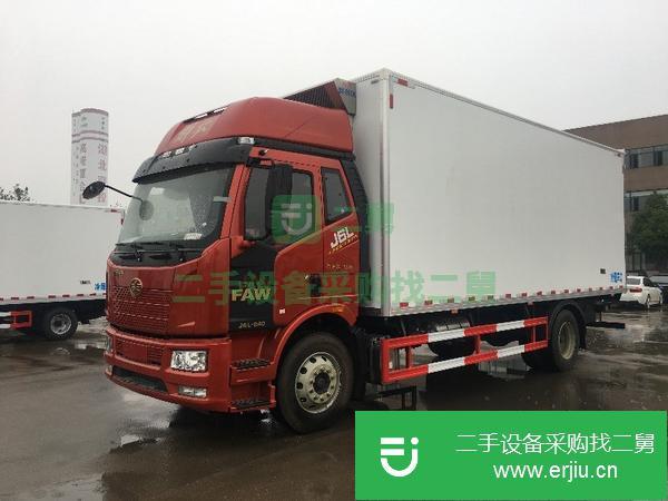 6米8解放J6L保鮮保溫冷凍冷藏車出售