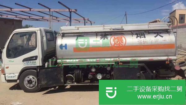 二手5噸油罐車 手續齊全 特價出售 包全國送車