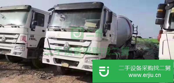 現車出售16年豪沃攪拌罐車,三一上裝,大12方,車況極好,