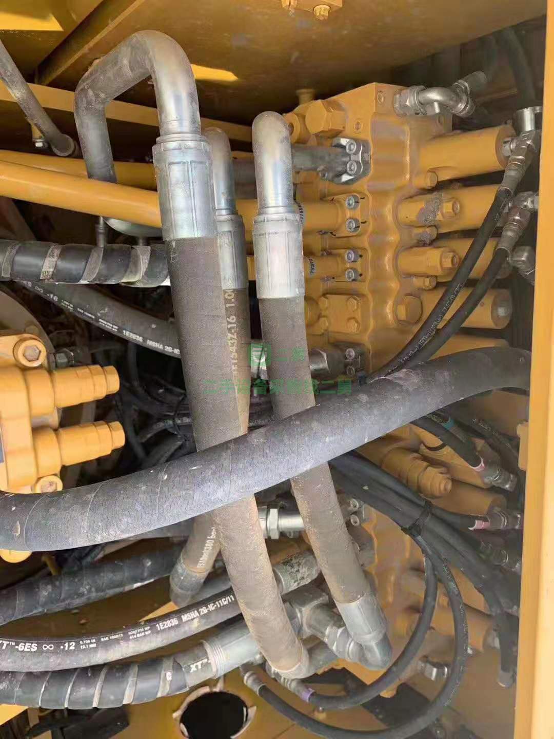 轉行急售卡特320D2二手挖掘機