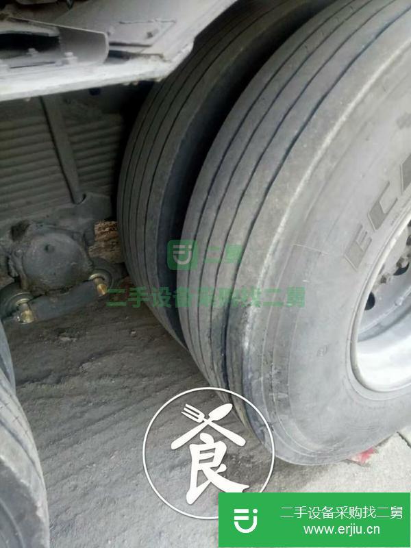 轉讓國三，國四，國五日野牽引車