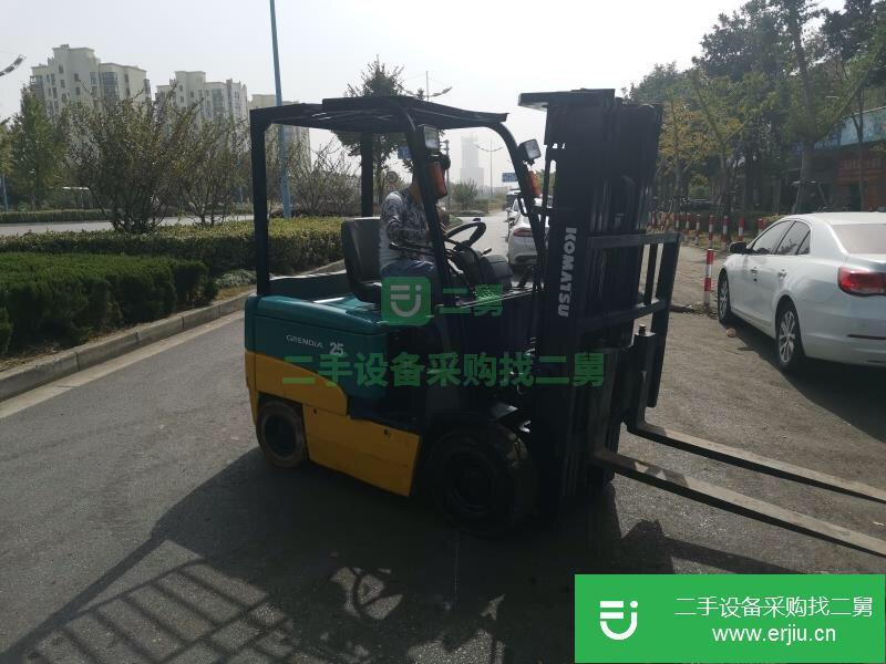 小松1.5噸電瓶叉車，倉儲環保型個人二手低價轉讓