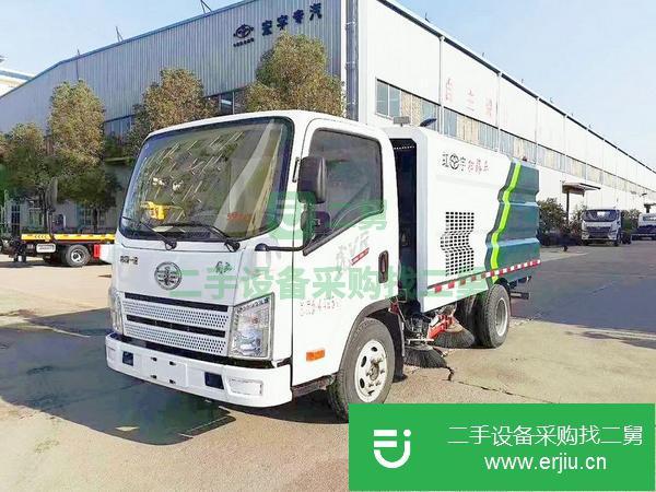轉(zhuǎn)讓新款國六解放2800mm軸距小型掃路車
