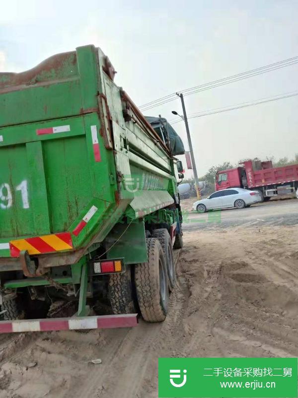 轉(zhuǎn)讓急售一批國(guó)四豪沃自卸車(chē) 340馬力 后八輪