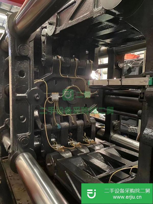 轉讓倒閉廠海天800噸1600噸2400噸650噸200噸250二手注塑機