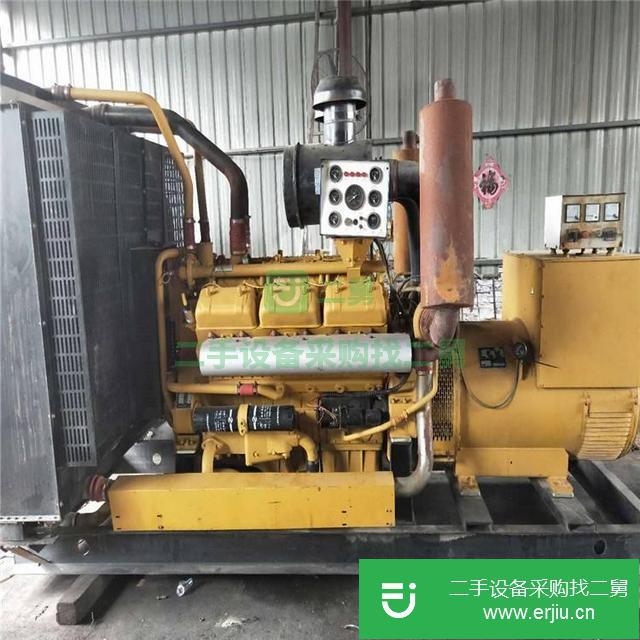 低價(jià)轉(zhuǎn)讓二手上柴500千瓦發(fā)電機(jī)