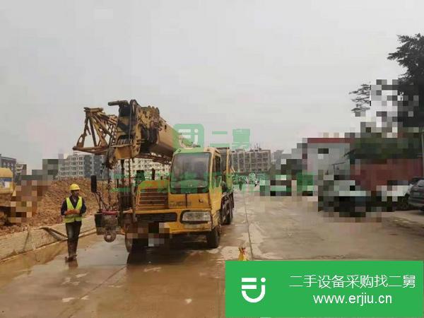 轉(zhuǎn)讓二手的徐工20B吊車,08年9月,國三
