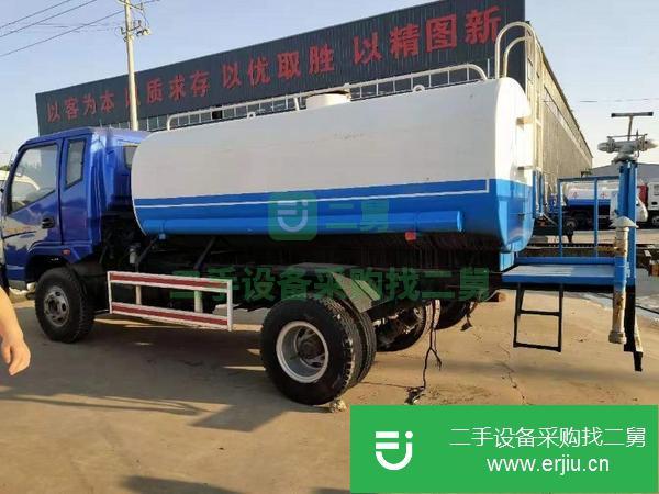 常年低價(jià)出售帶手續(xù)車輛   二手灑水車帶手續(xù)