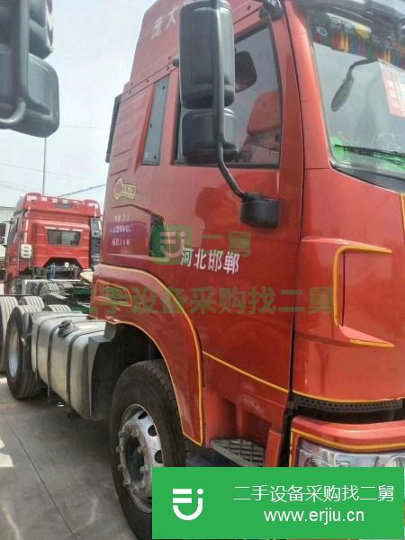 常年出售二手解放天V雙驅牽引車430馬力國五輕體車質量保證