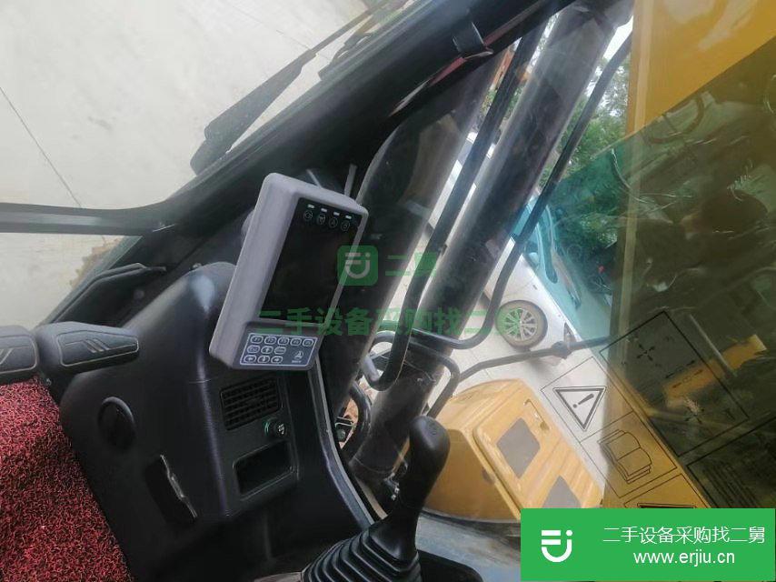阿壩地區急售三一重工 SY215C-9 二手挖掘機