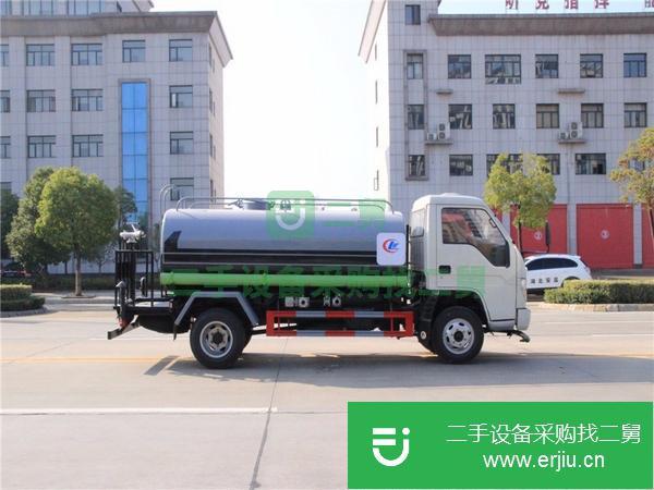 轉讓福田5方不上戶灑水車