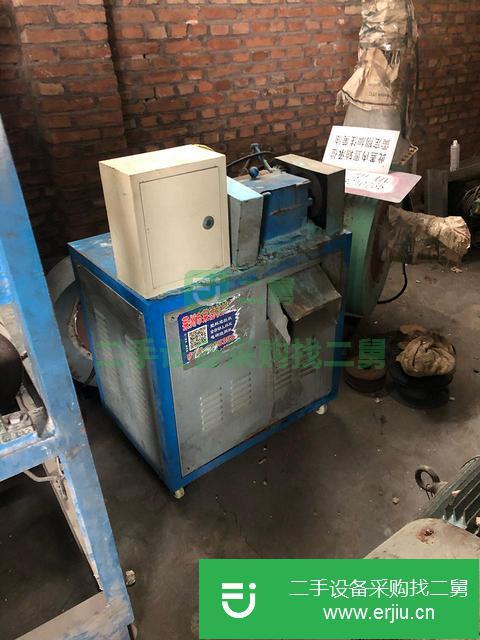 出售二手九成新的泡沫塊料造粒機一套