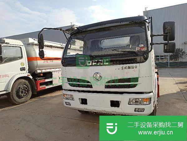 轉(zhuǎn)讓5噸加油車8噸油車特價(jià)處理柴汽油專用運(yùn)輸車