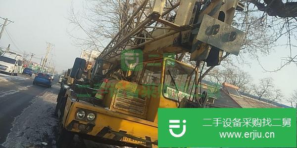 轉讓03年，錦重12噸吊車，手續齊全，干活車到家就掙錢