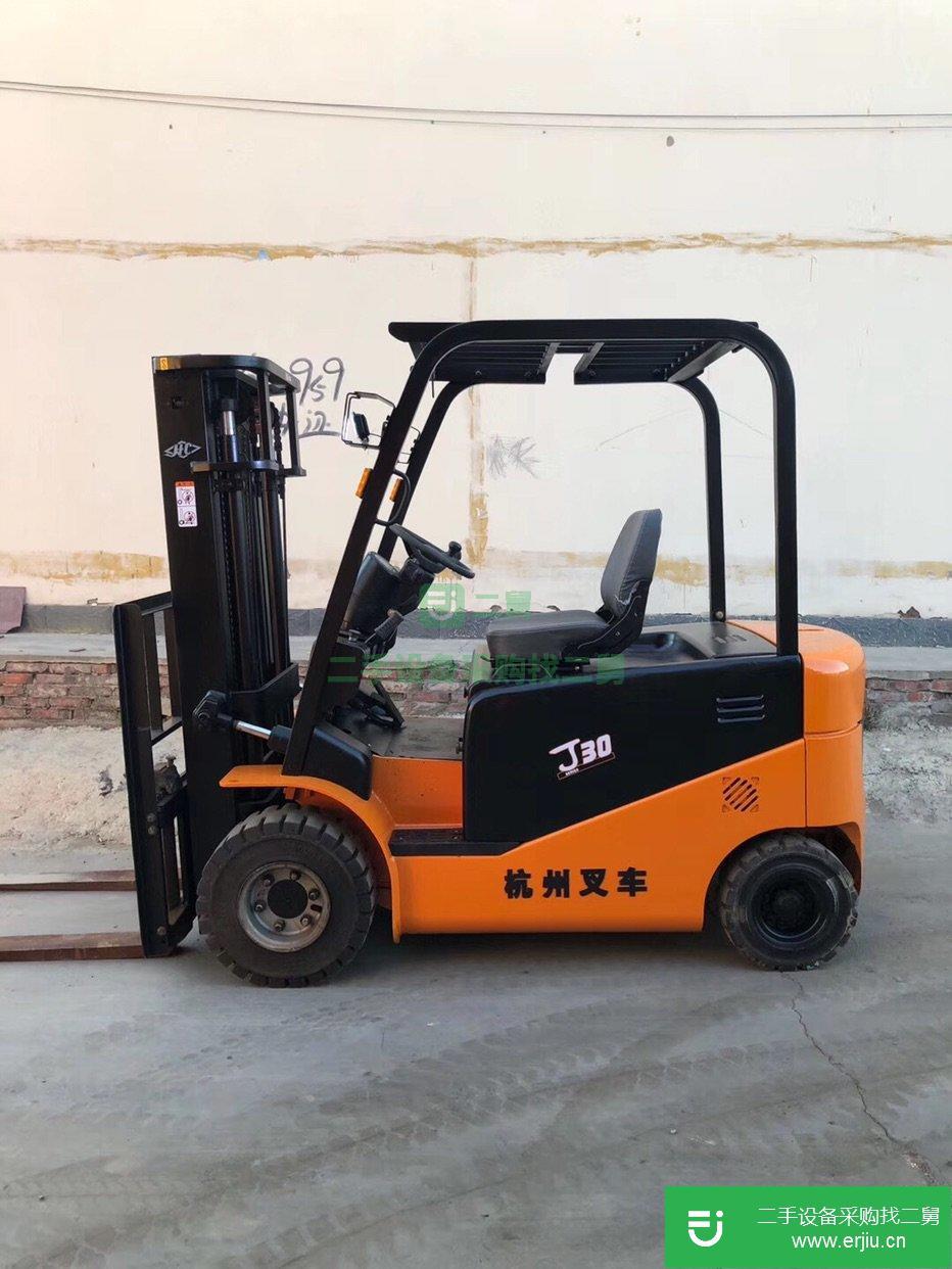 出售二手叉車，2噸杭州電瓶叉車，4米倉儲電動叉車