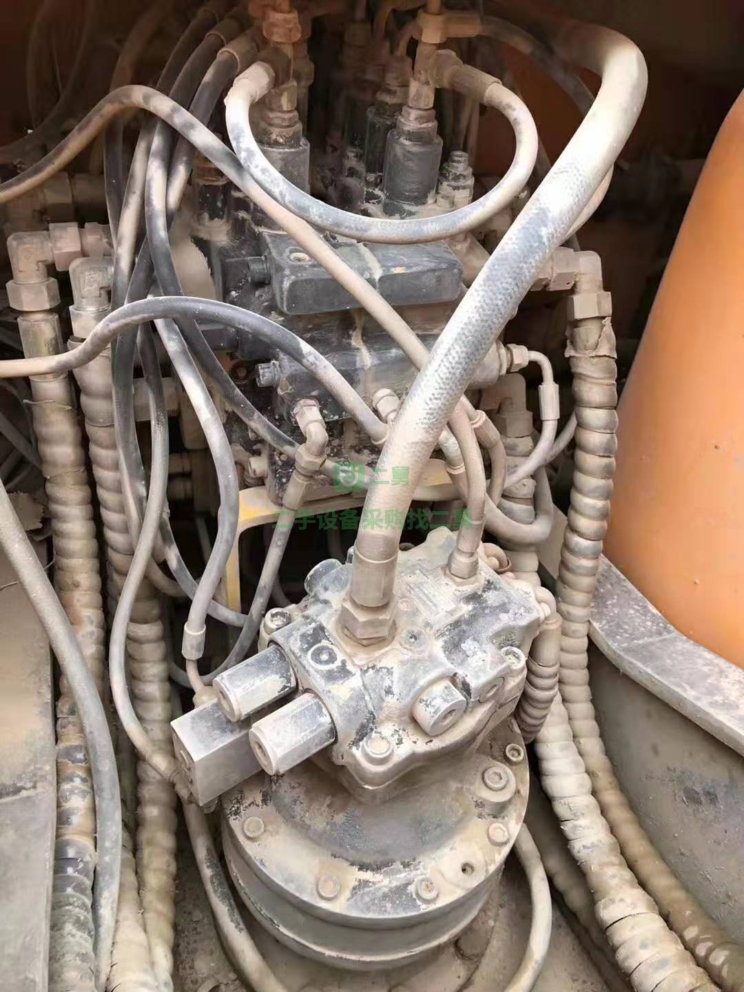 轉(zhuǎn)行急售三一135-9 二手挖掘機(jī)