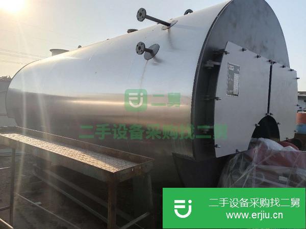 轉(zhuǎn)讓4T燃油蒸汽鍋爐,九成新以上,配套齊全