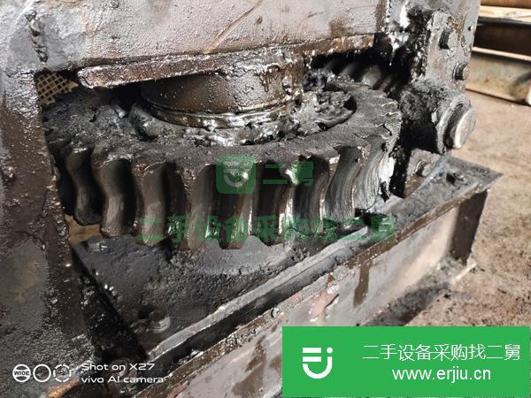出售二手實心國標W11-16*2500三輥對稱式機械卷板機