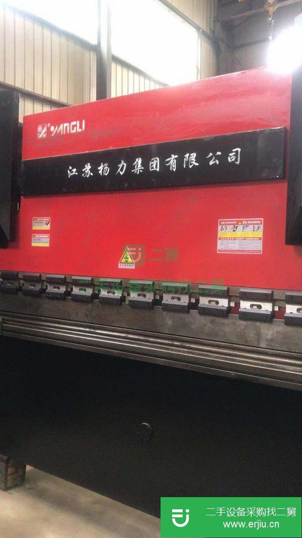 低價轉讓出售折彎機2.5*63噸