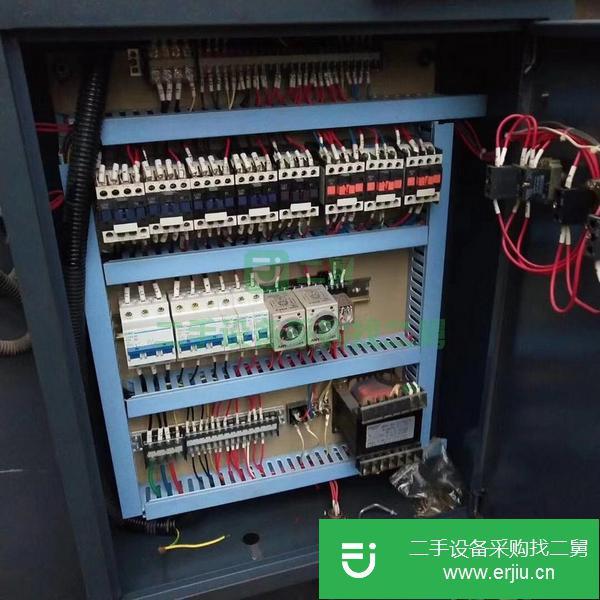 轉讓二手40T/2500液壓折彎機 9成新折彎機
